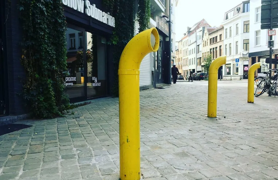 B&B Yellow Submarine-1